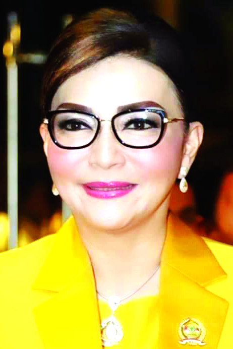 Rebut Mandat Golkar, Tetty Kian Sakti